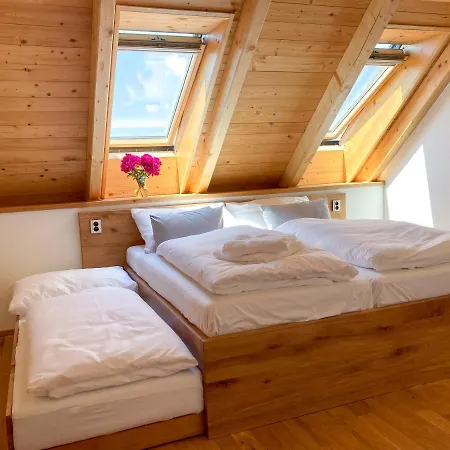 Hajenka Pod Vetrniky Stitary