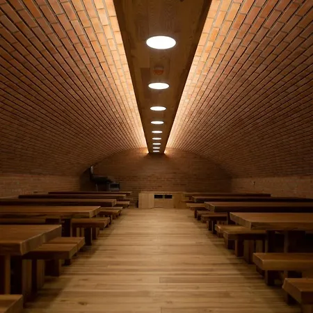 Hájenka pod větrníky * Stitary